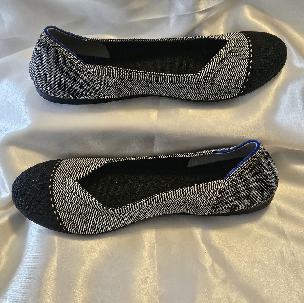 Rothy’s The Flat in black mist captoe size 7.5 & 8